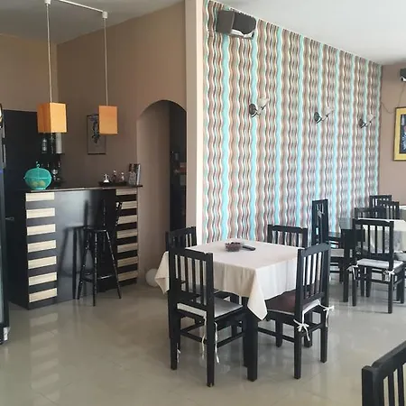 Hotel Akris
